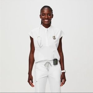 FIGS Scrub Set Optic White